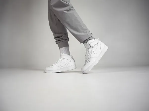 Зимние Кроссовки Nike Air Force 1 Mid - 1484