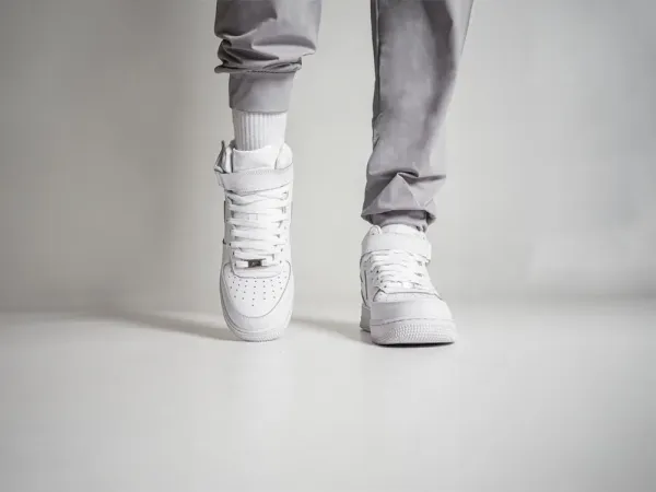 Зимние Кроссовки Nike Air Force 1 Mid - 1484