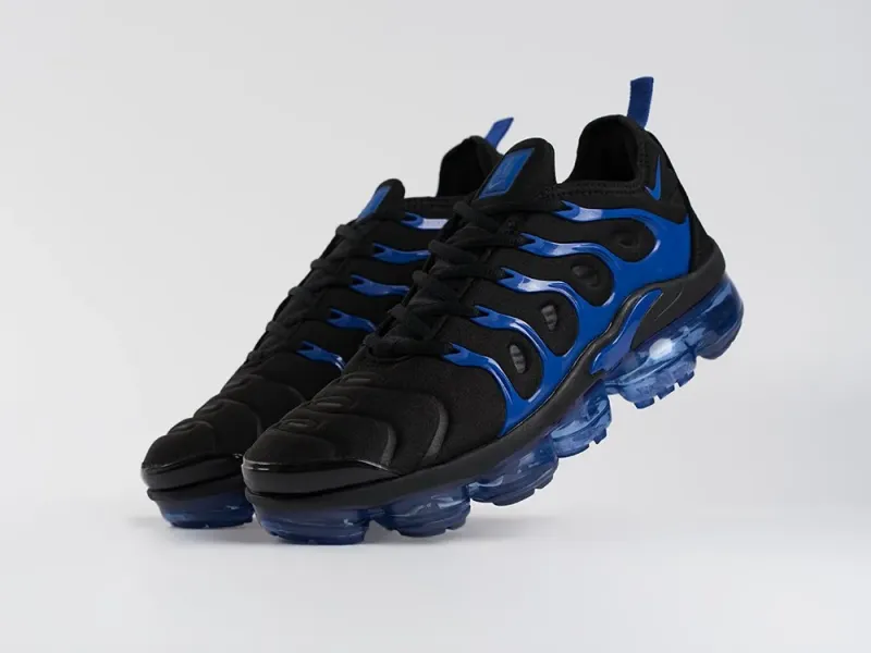 Кроссовки Nike Air VaporMax Plus - 43927