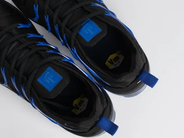 Кроссовки Nike Air VaporMax Plus - 43927