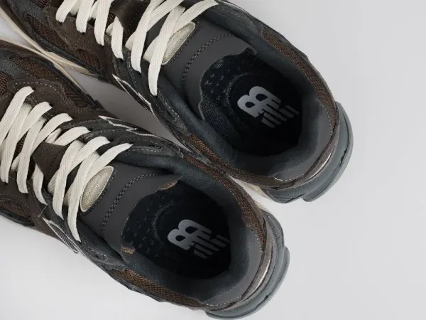 Кроссовки New Balance 2002R - 44875