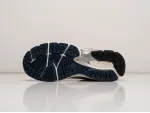 Кроссовки New Balance 2002R - 31010