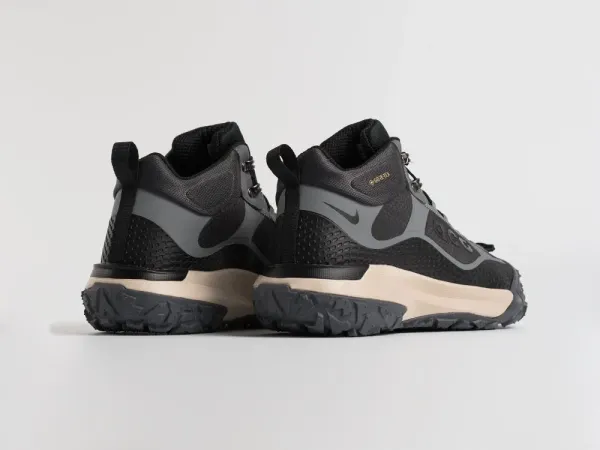 Зимние кроссовки Nike ACG Mountain Fly Mid - 45987