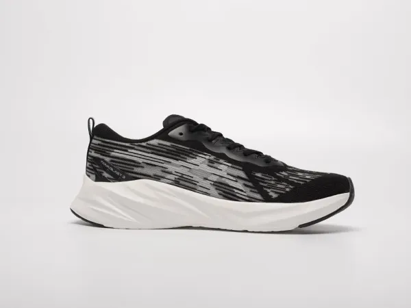 Кроссовки Asics Novablast 3 - 41677