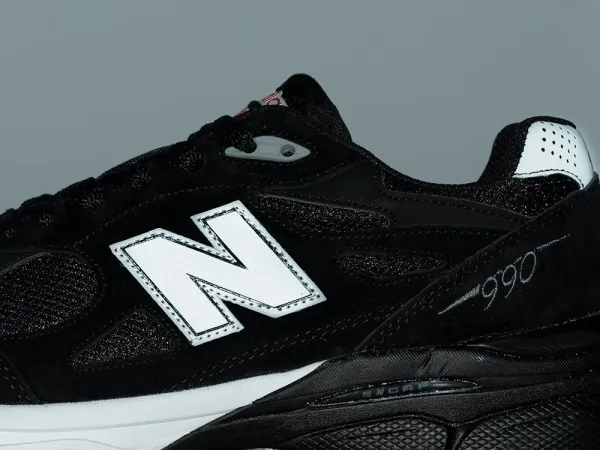 Кроссовки New Balance 990 v3 - 40875