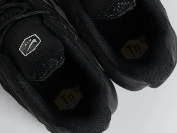 Кроссовки Nike Air Max Plus Drift - 44871