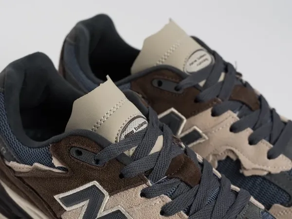Кроссовки New Balance 2002R - 44878