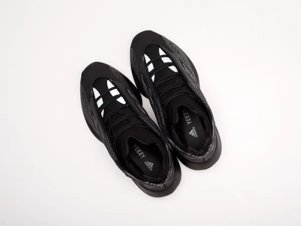 Кроссовки Adidas Yeezy Boost 700 v3 - 19374