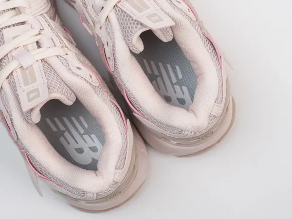Кроссовки New Balance 1906R - 47434
