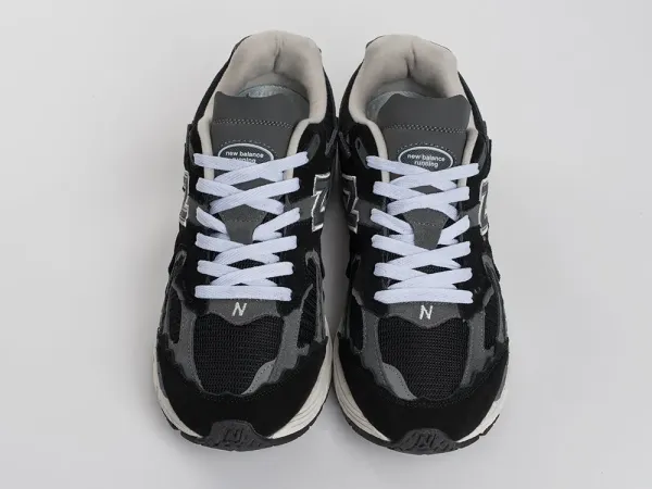 Кроссовки New Balance 2002R - 44880