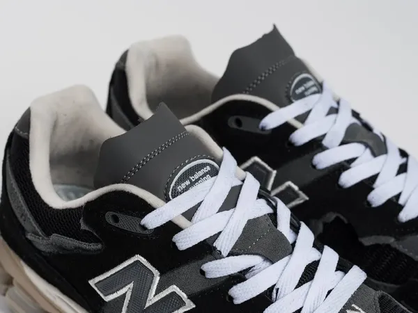 Кроссовки New Balance 2002R - 44880