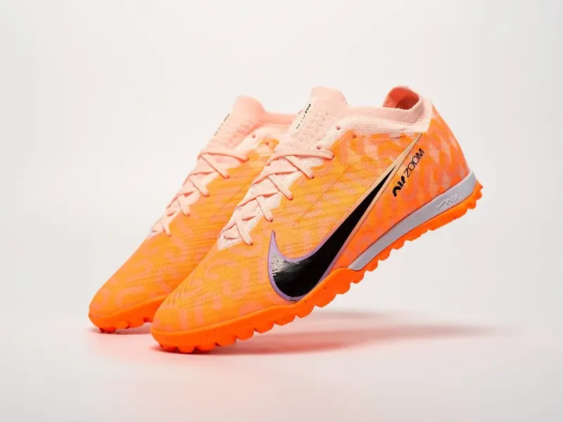 Футбольная обувь NIke Mercurial Vapor XV TF - 42115