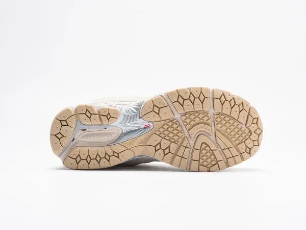 Кроссовки New Balance 2002R - 40071