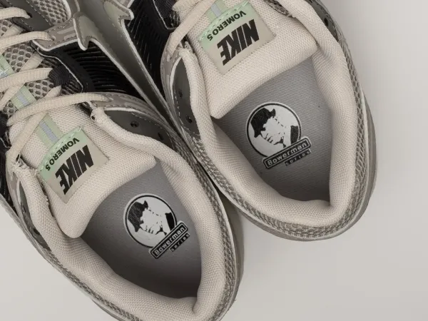 Кроссовки Nike Air Zoom Vomero 5 - 42755
