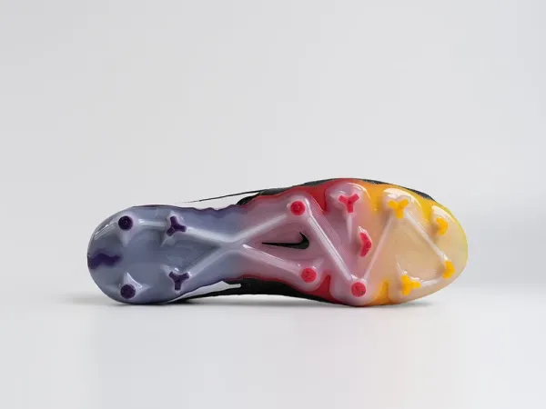Футбольная обувь Nike Gripknit Phantom GX FG - 45338
