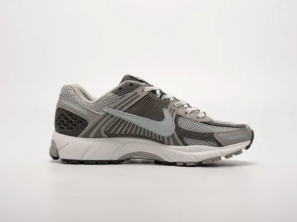 Кроссовки Nike Air Zoom Vomero 5 - 42751