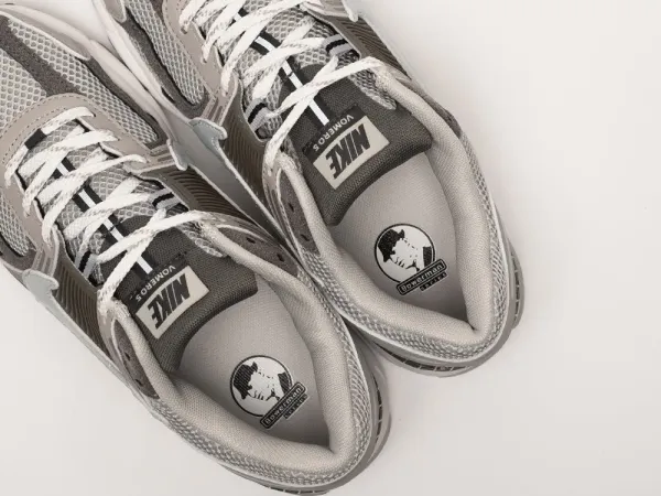 Кроссовки Nike Air Zoom Vomero 5 - 42751