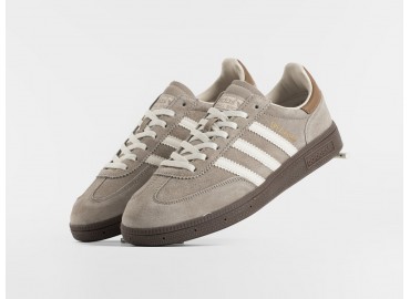 Кроссовки Adidas Spe...