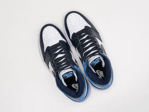 Кроссовки Nike Air Jordan 1 Mid - 21750