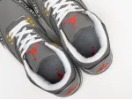 Кроссовки Nike Air Jordan 3 - 40014