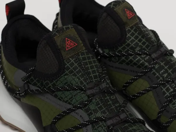 Кроссовки Nike ACG Mountain Fly Low - 40402