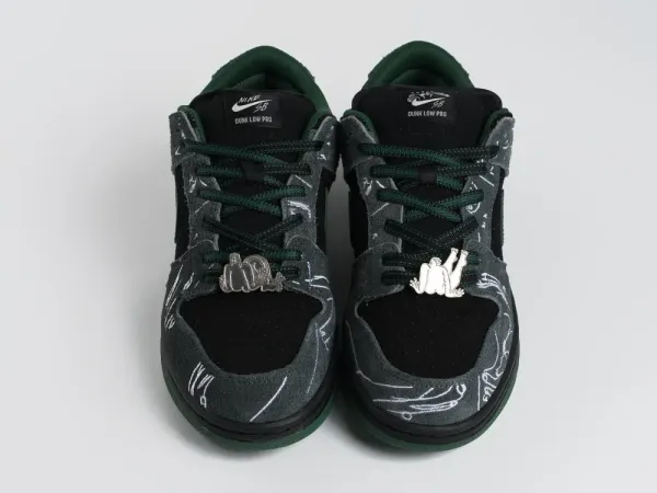 Кроссовки Skateboards x Nike SB Dunk Low - 44740