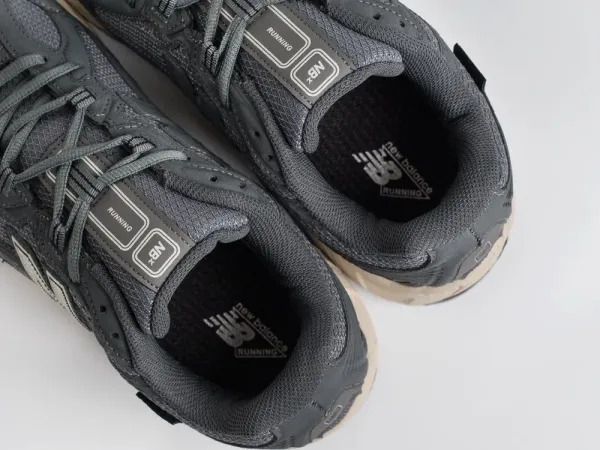 Кроссовки New Balance 740 - 45350