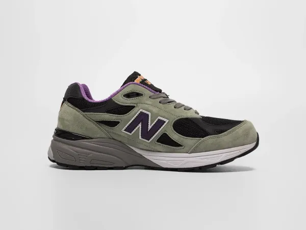 Кроссовки New Balance 990 v3 - 42301