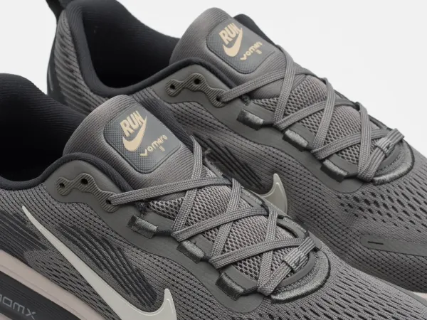 Кроссовки Nike Vomero 18 - 47111