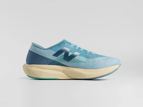 Кроссовки New Balance FuelCell Rebel V4 - 44705