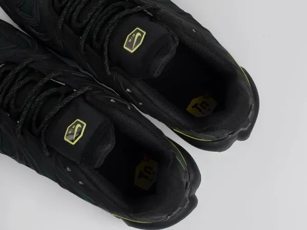 Кроссовки Nike Air Max Plus Drift - 44873