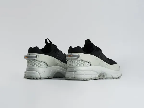 Кроссовки Nike Zoom Vomero 5 Roam - 44754