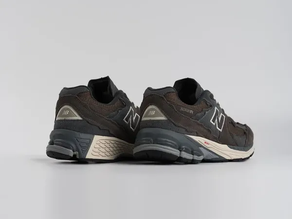 Кроссовки New Balance 2002R - 44875