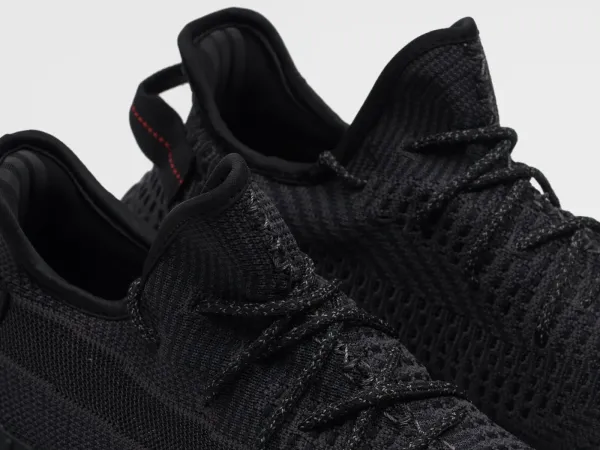 Кроссовки Adidas Yeezy 350 Boost v2 - 18752