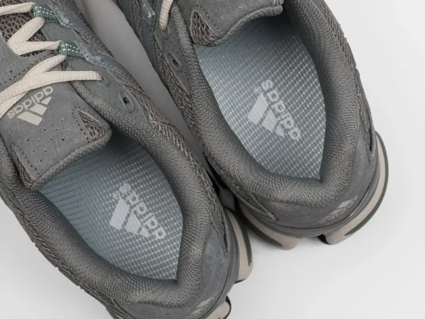 Кроссовки Adidas Ozweego Pro - 47180