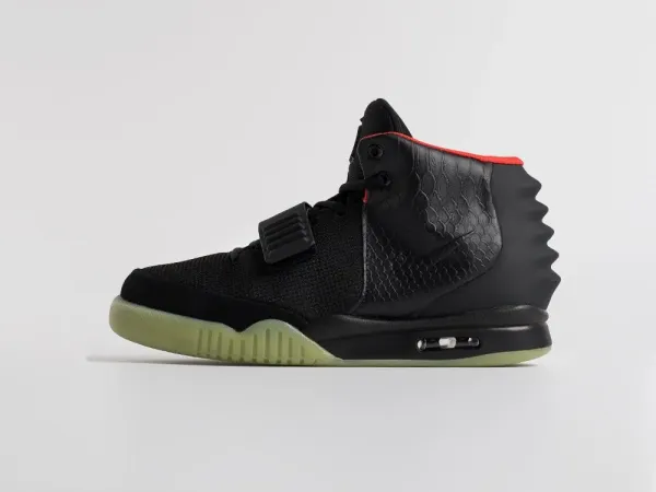 Кроссовки Nike Air Yeezy 2 - 856