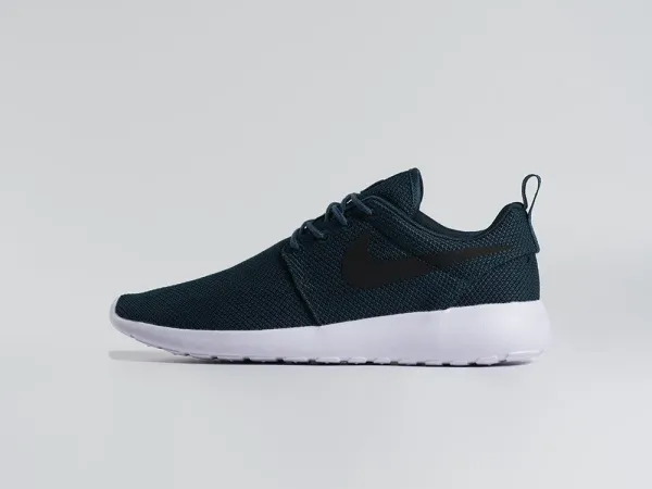 Кроссовки Nike Roshe Run - 2501