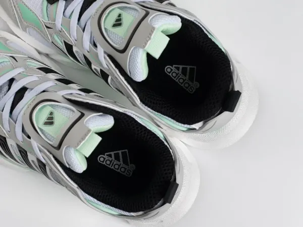 Кроссовки Adidas Vento XLG Deluxe - 44500