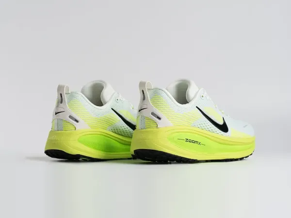 Кроссовки Nike Vomero 18 - 45112