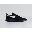 Кроссовки Nike Roshe Run - цвет Черный
