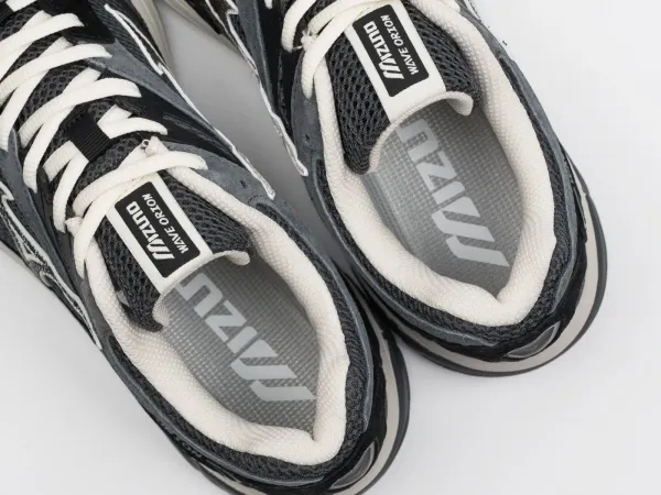Кроссовки Mizuno Wave Orion - 47100