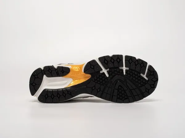 Кроссовки New Balance 1906R - 40870