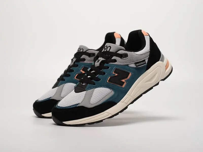 Кроссовки New Balance 990 v2 - 41669