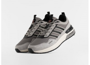 Кроссовки Adidas Ret...