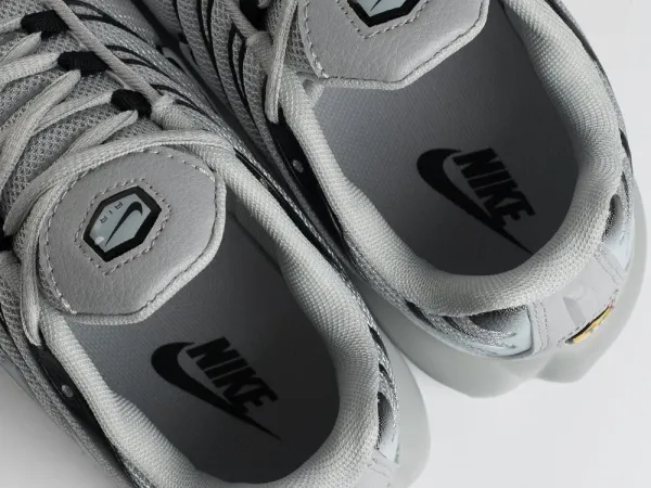 Кроссовки Nike Air Max Plus TN - 45269
