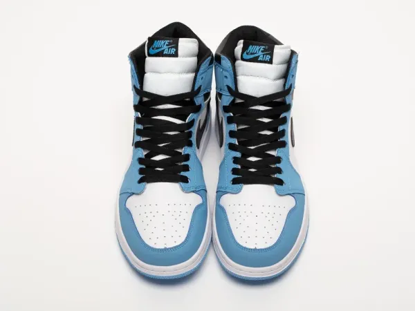 Кроссовки Nike Air Jordan 1 Mid - 25070