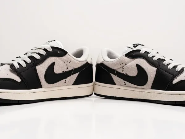 Кроссовки Nike Air Jordan 1 Low x Travis Scott - 33780