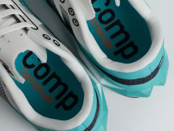 Кроссовки New Balance FuelCell Rebel V4 - 44706