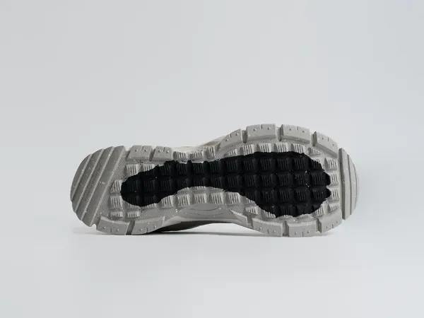 Кроссовки Nike Zoom Vomero 5 Roam - 44758